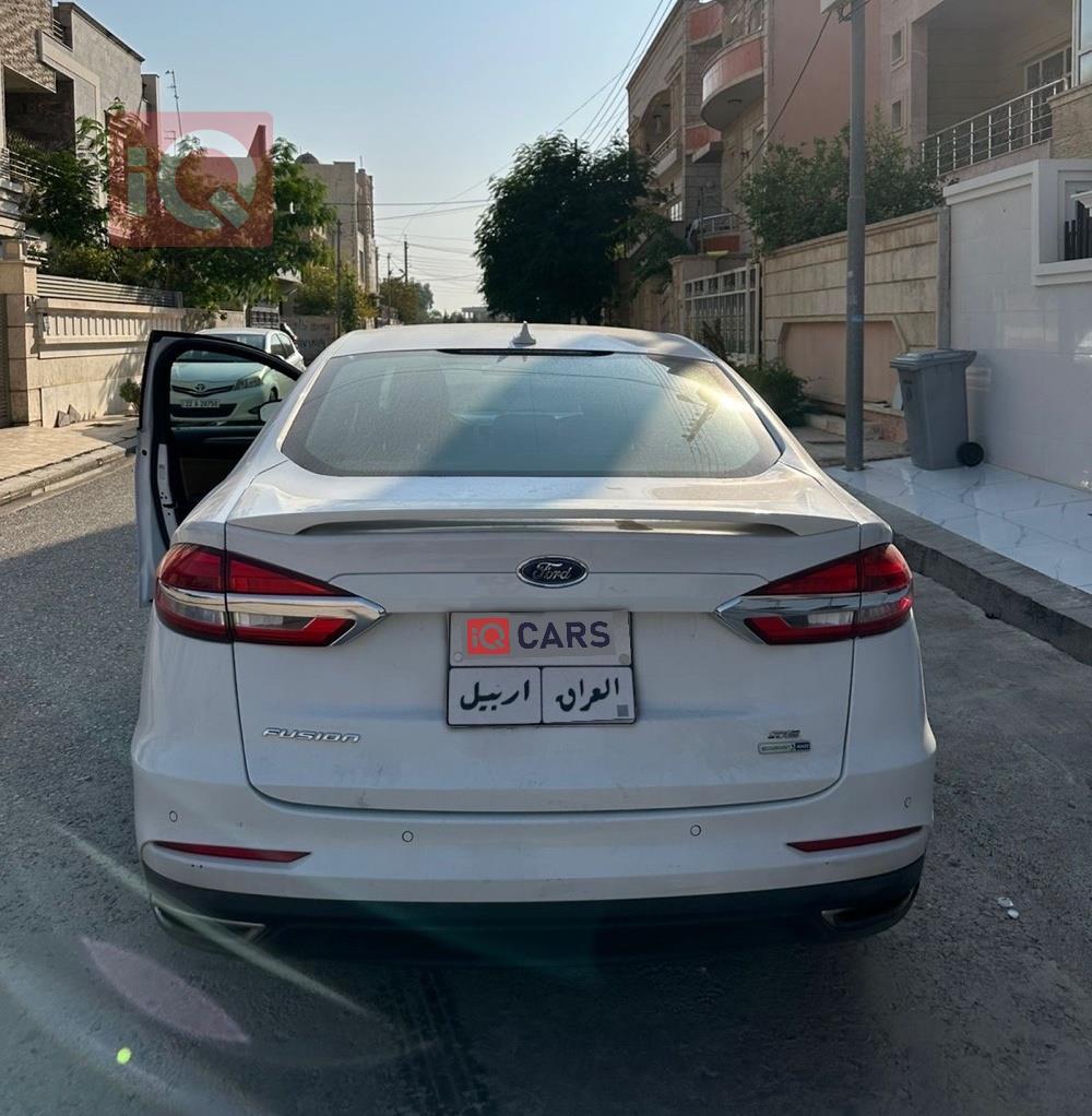 فورد فيوجن